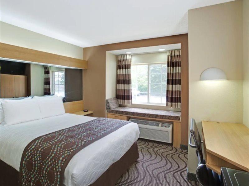 Microtel Inn By Wyndham University Place Charlotte Eksteriør billede