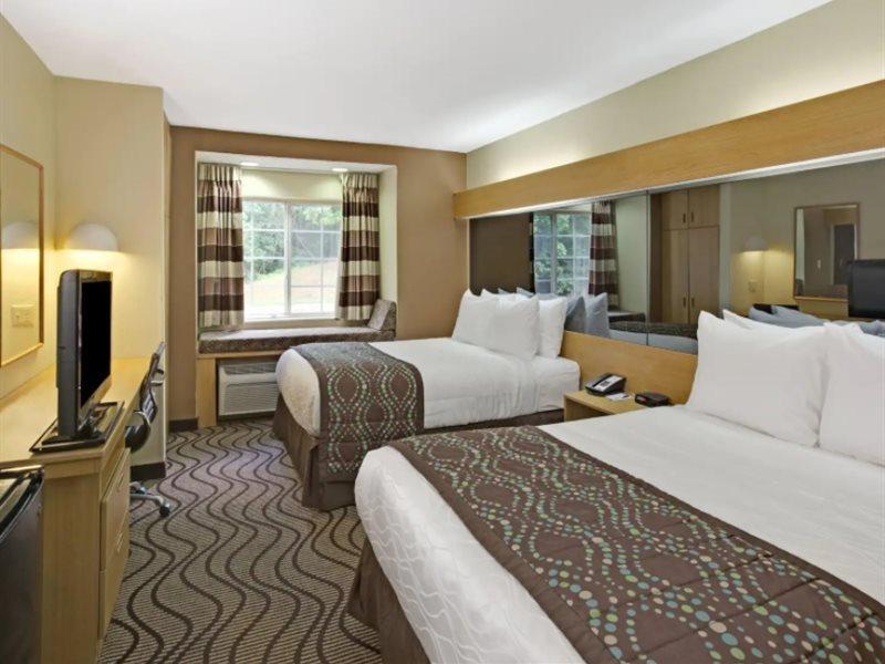 Microtel Inn By Wyndham University Place Charlotte Eksteriør billede